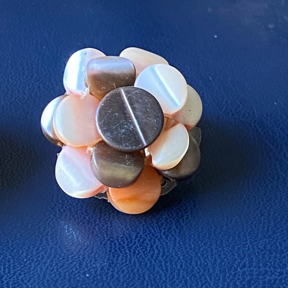 Vintage Irredesent Cluster Beaded Signed Japan Clip On Earrings - Picture 2 of 6